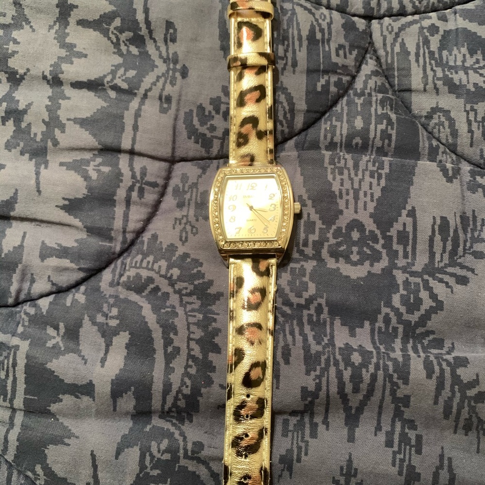 Leopard Watch
